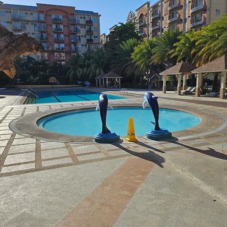 Cozy 2Br Staycation With Balcony Chateau Elysee For 4-6 Pax Paranaque City Dış mekan fotoğraf